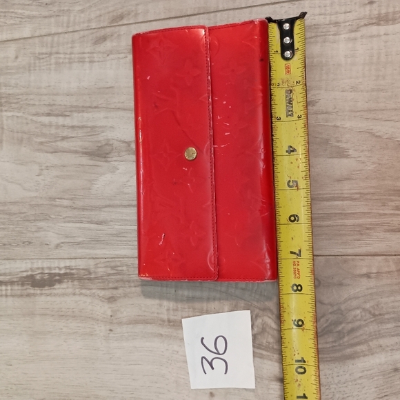 Louis Vuitton Vernis Porte Trevor International Wallet RED - Picture 13 of 14